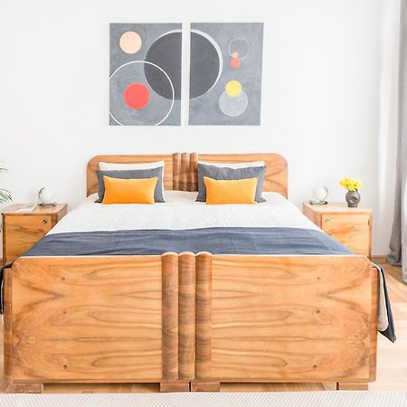 Modern Bauhaus Apartment Budapest Luaran gambar